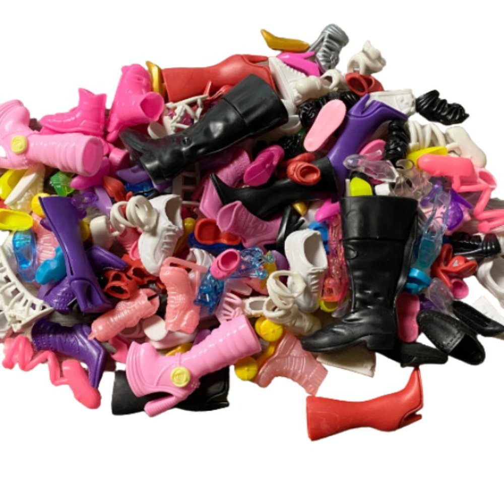 100 pairs of Fashion Doll Shoes-boots, high heels, tennis shoes, skates, etc.